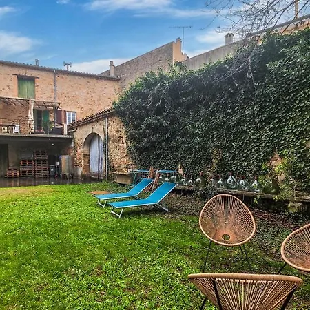 Maison De Caractere Chaleureuse Avec Grand Jardin