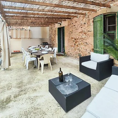 Maison De Caractère Chaleureuse Avec Grand Jardin Casa vacanze Gabian